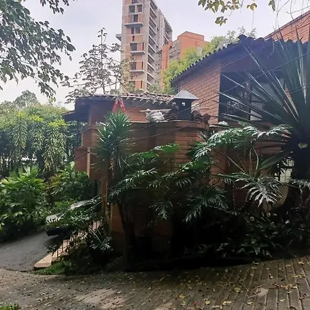 Casa Campestre Poblado Para 9 Medellin Exterior photo